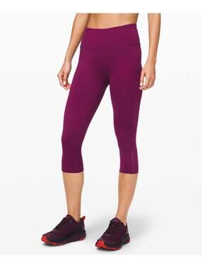Lululemon Fast and Free Size 4 Crop II 19" Nulux